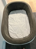 Monte Design Canada Rockwell bassinet with extra pad and two white pad fitted sheets