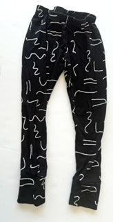 Quinn and Dot black with white lines leggings size 3T