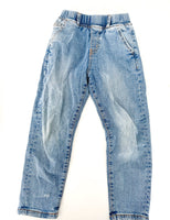 Zara pull on denim jeans (size 6)