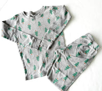 Hatley x Indigo grey tree print 2 pc pyjama (size 6)