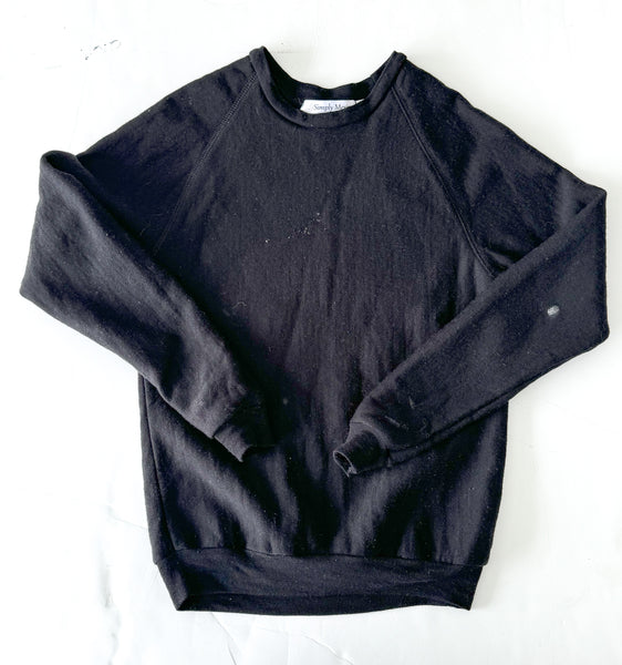 Simply Merino black pullover  (size 5/7)