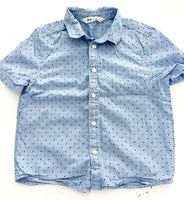 HM light blue polka dotted short sleeve button shirt (size 6/7)